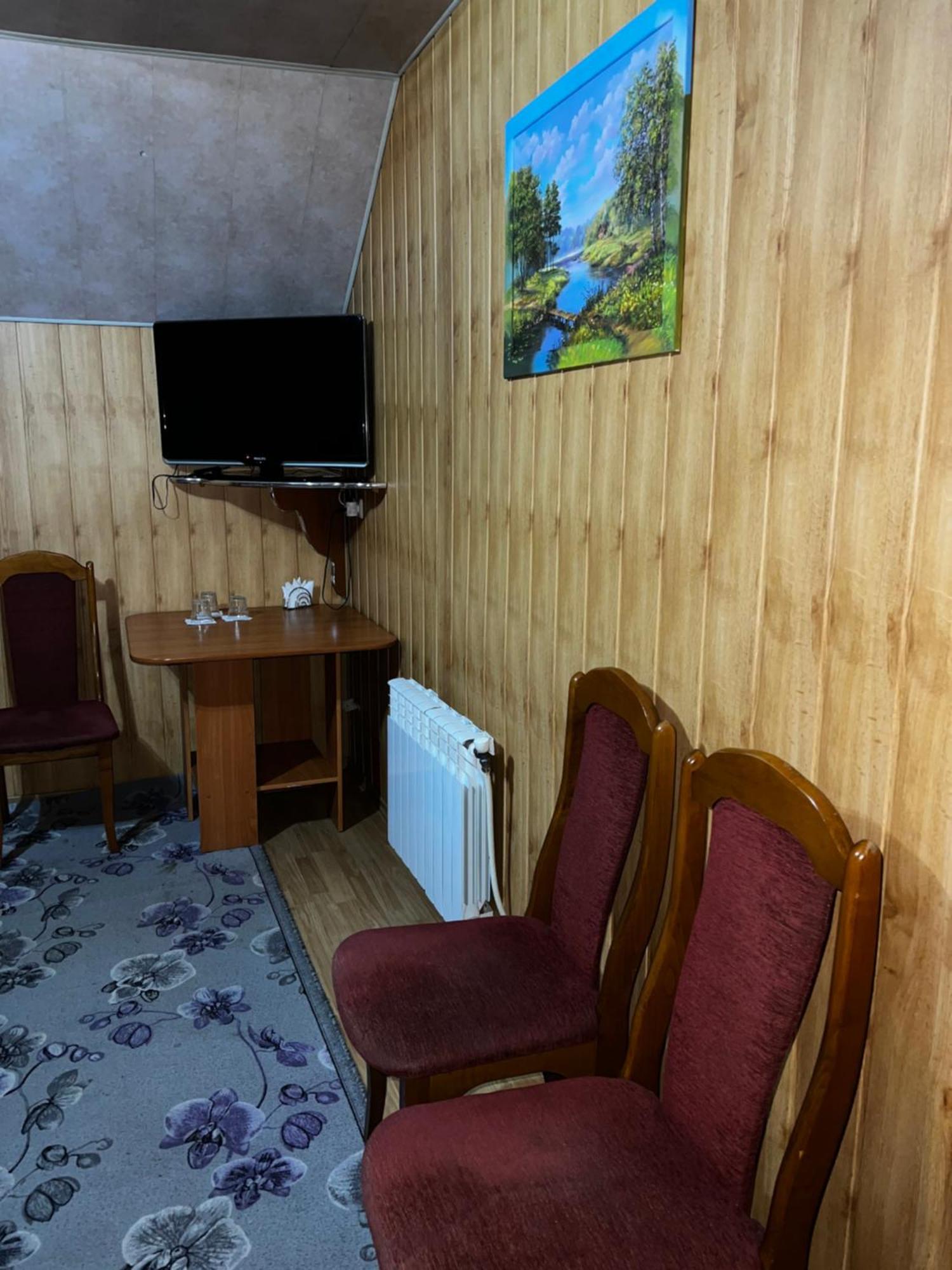 Pid Yavorom Hotel Drogomirchany Cameră foto