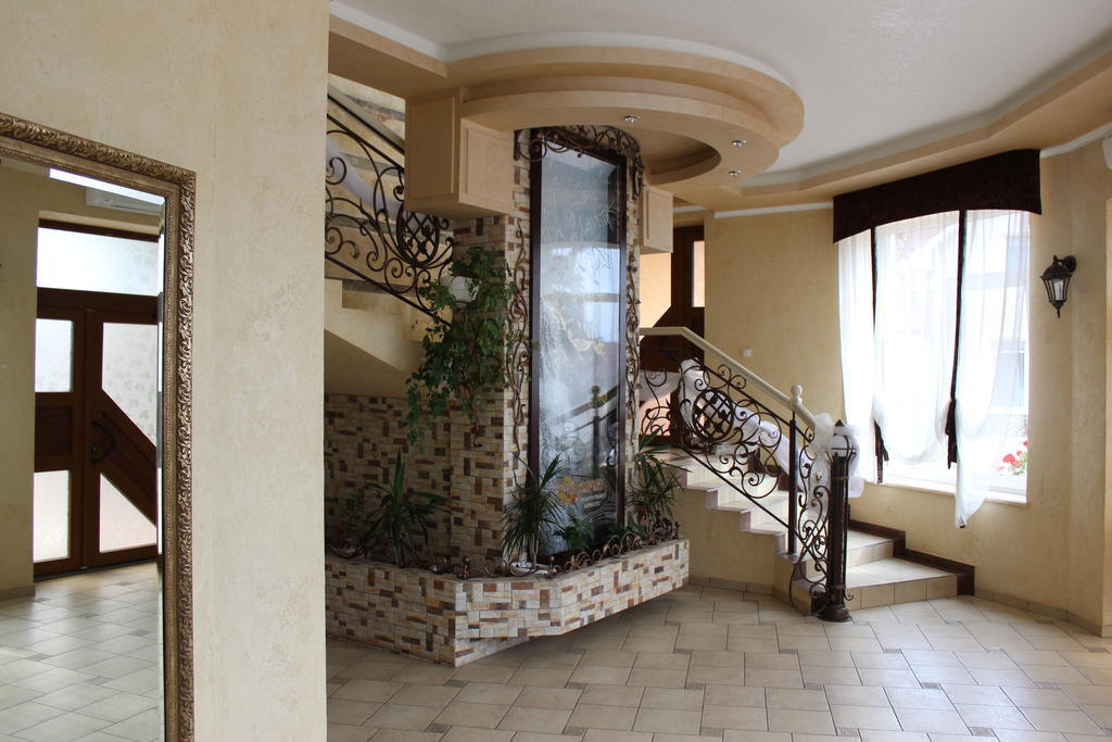 Pid Yavorom Hotel Drogomirchany Exterior foto